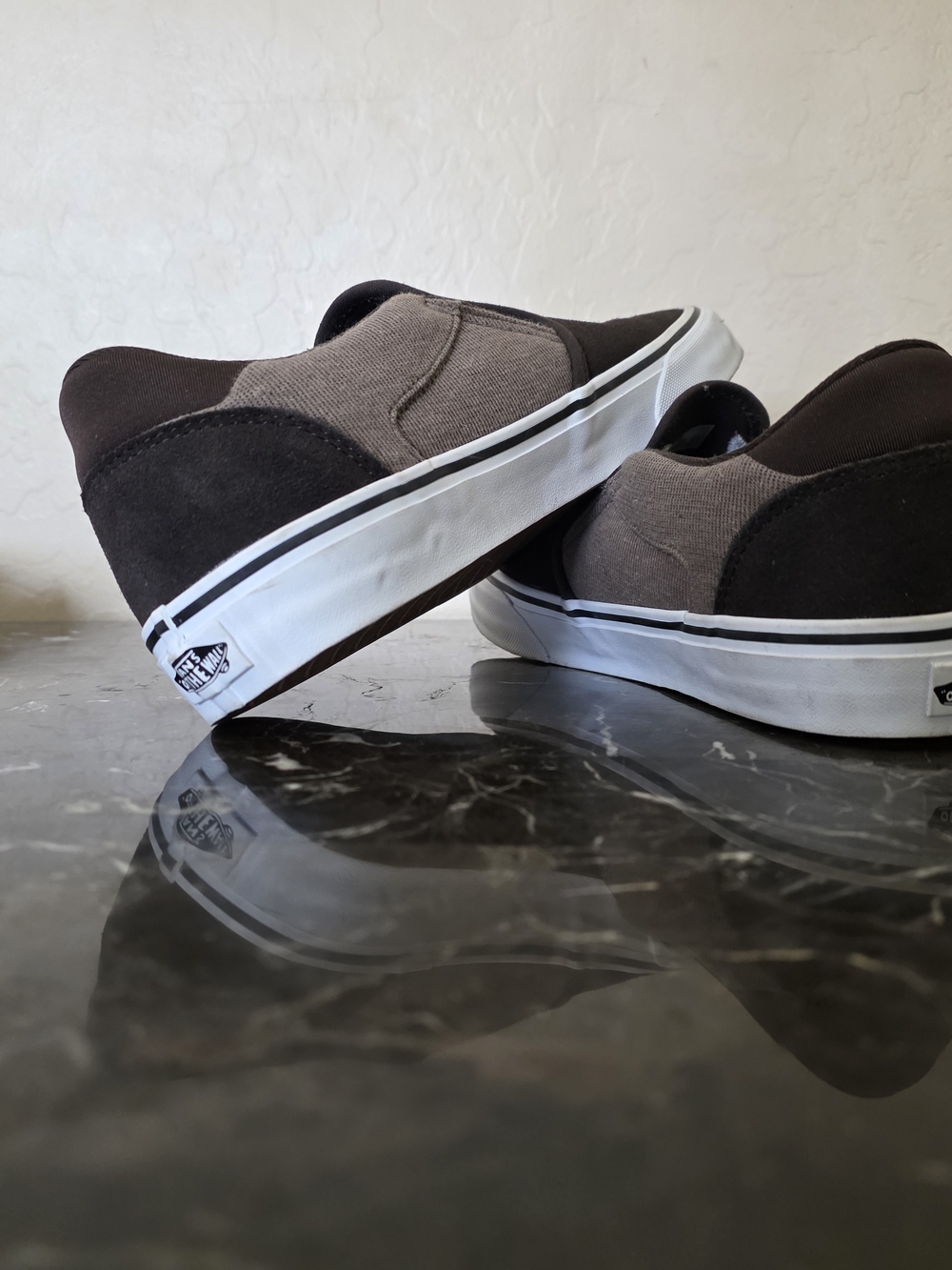 Vans Asher Deluxe Slip-On Sneakers - Picture 3 of 5